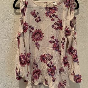Old Naby Floral Cut Out Long Sleeve Blouse